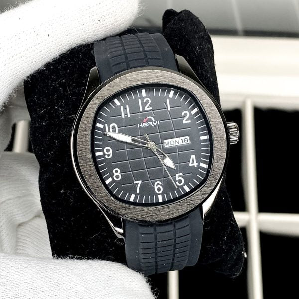 Heryi Men’s Watch With Silicone Strap Day And Date Function Analog