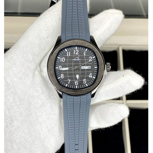 Heryi Men’s Watch With Silicone Strap Day And Date Function Analog